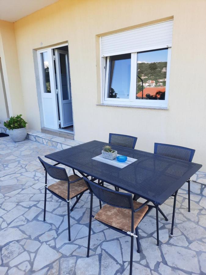 Marovito Apartment Supetarska Draga Luaran gambar