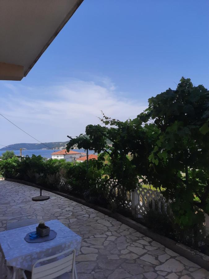 Marovito Apartment Supetarska Draga Luaran gambar