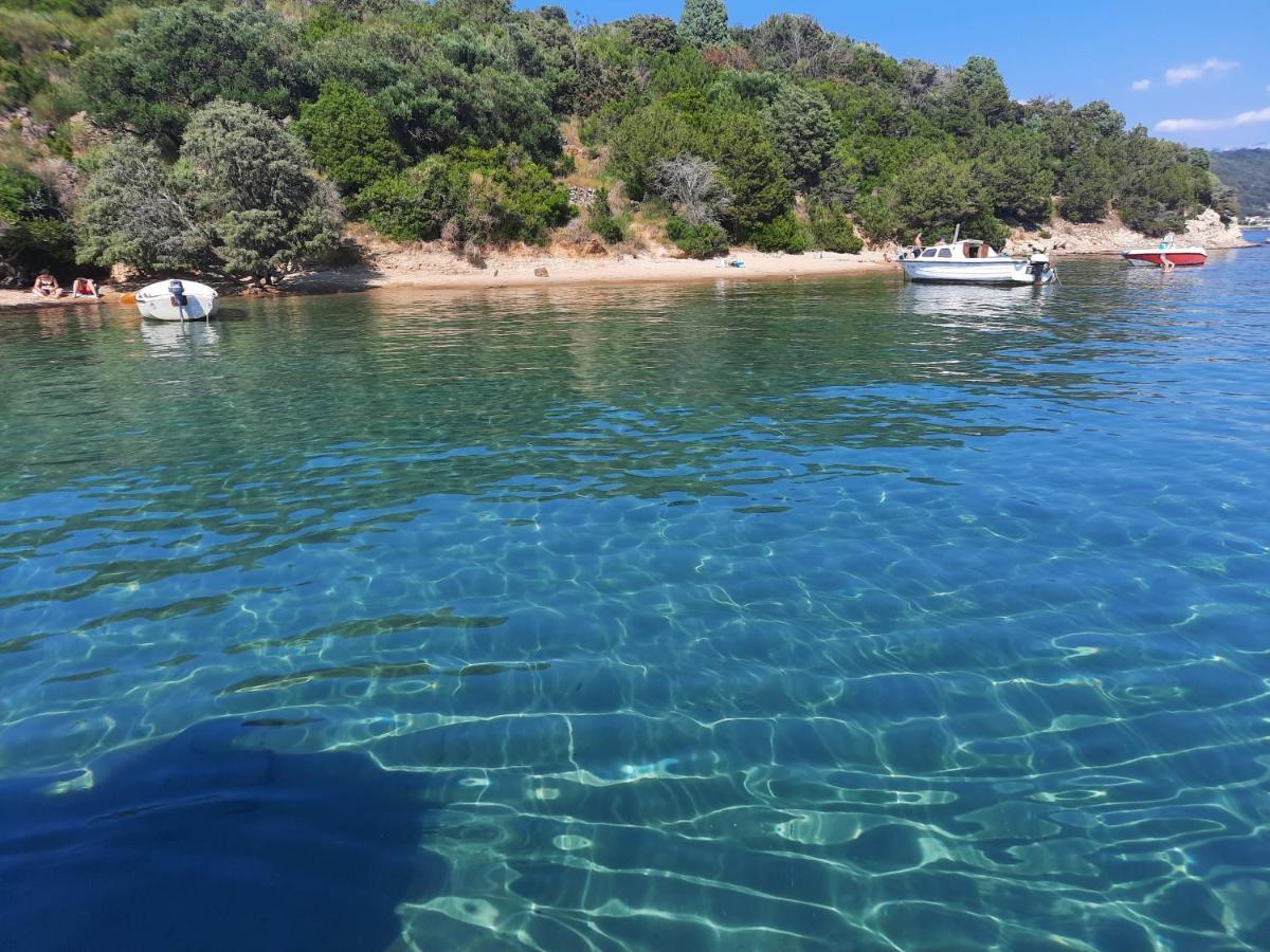 Marovito Apartment Supetarska Draga Luaran gambar